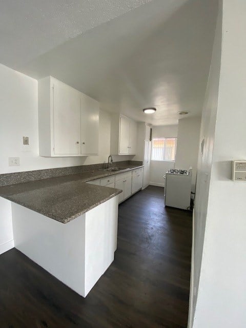 Floor plan for 1 bed, 1 bath, 980 sqft